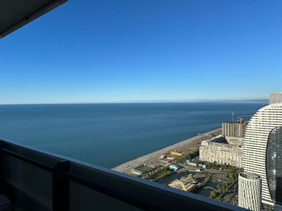 Orbi City Amazing Apartments Batumi Luaran gambar